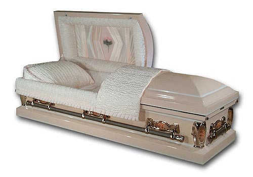 Ataúd de acero tradicional de color rosa nieve